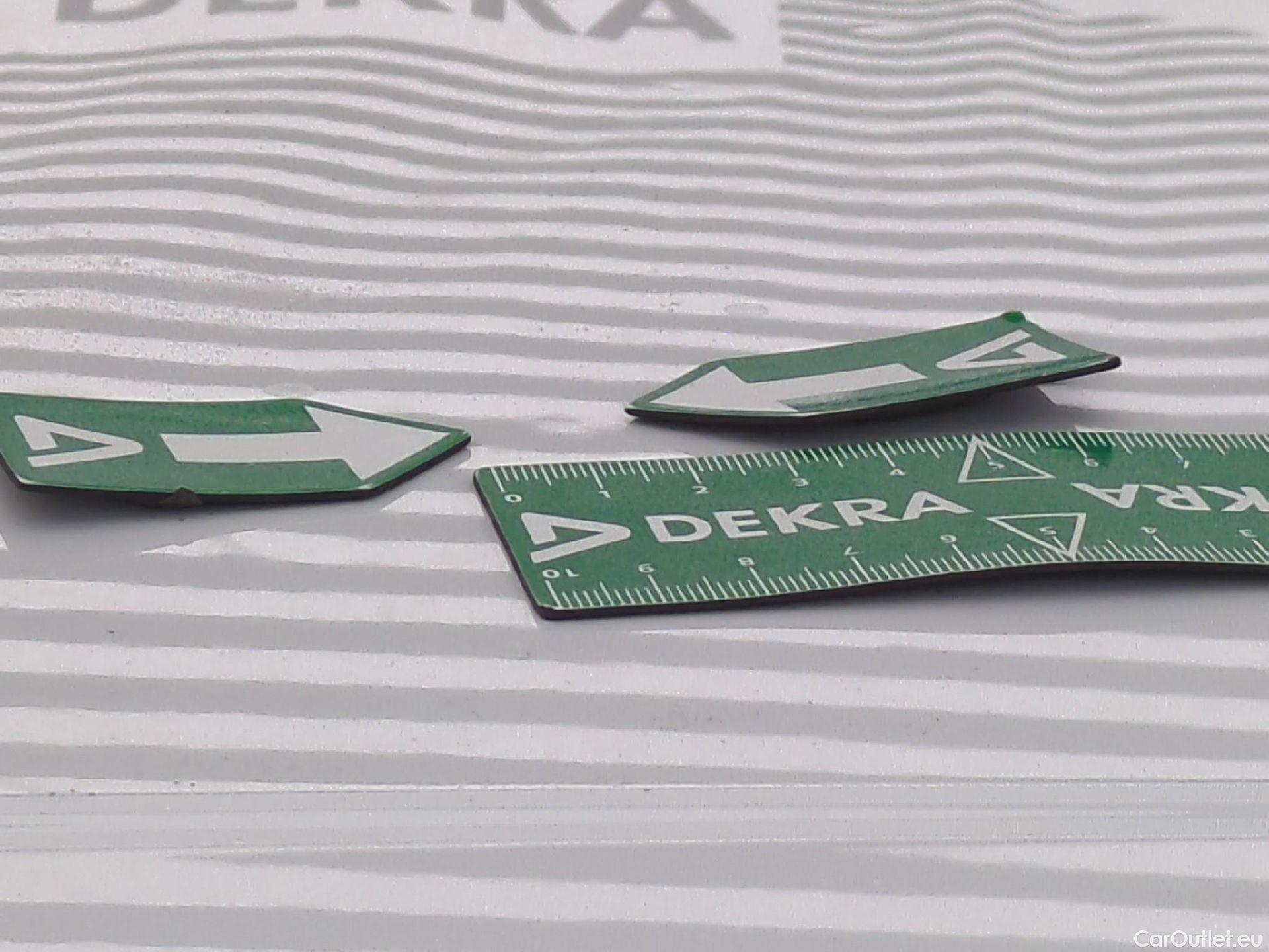  Citroen  C3  Société Feel 1.2 PureTech 80CV BVM5 E6d #31