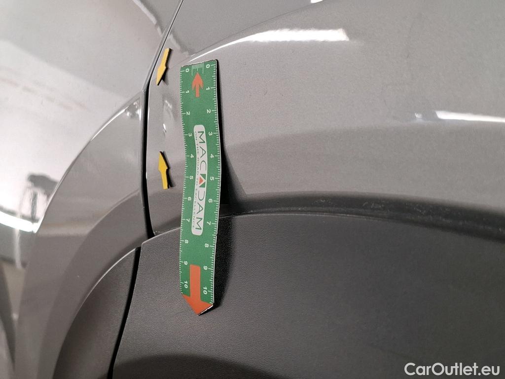  Nissan  Juke NISSAN   2019  5P  Crossover DIGT 114 DCT Business Edition #9