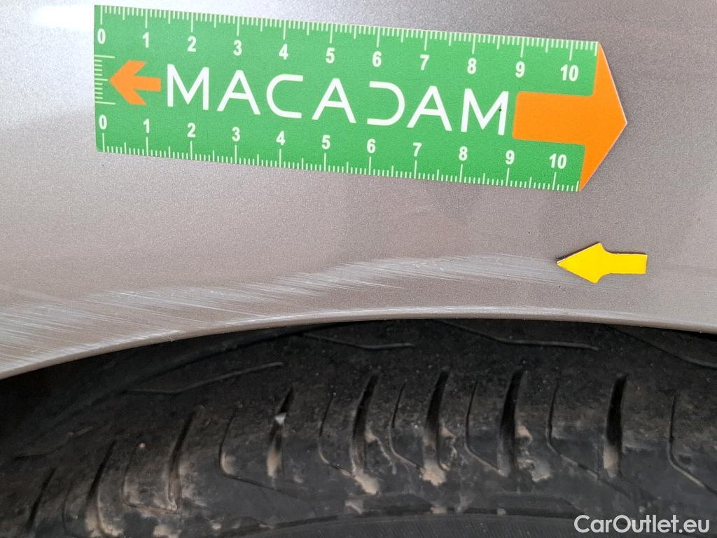  Lexus  CT LEXUS   2017  5P  Berline 200H Pack Business Auto #11