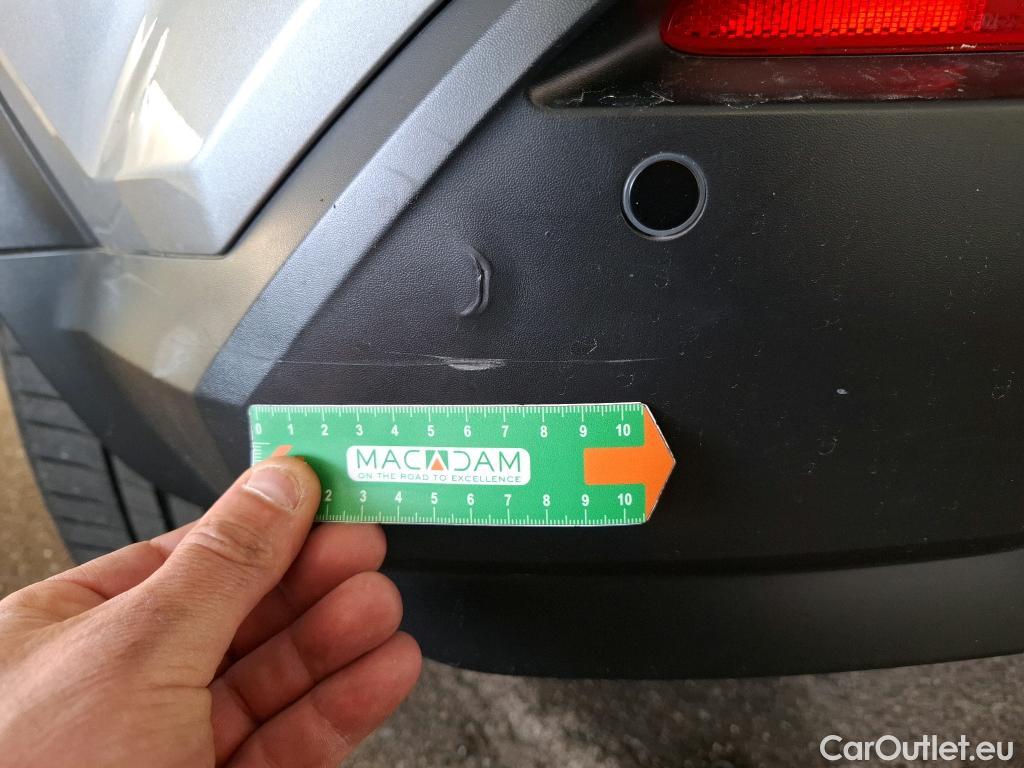  Nissan  Juke NISSAN   2019  5P  Crossover DIGT 114 DCT Business Edition #2