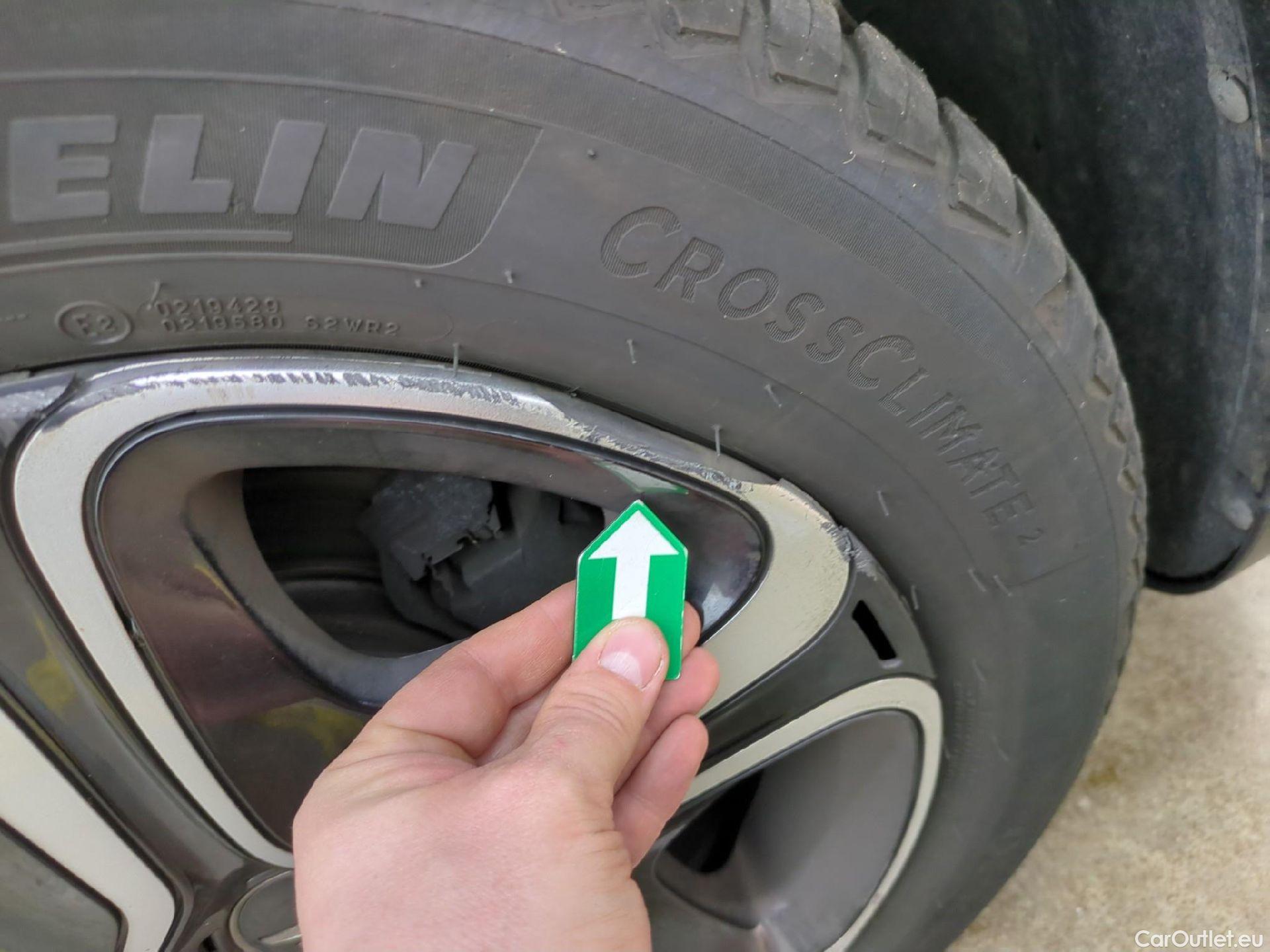  Citroen  C3  Société Feel 1.2 PureTech 80CV BVM5 E6d #10