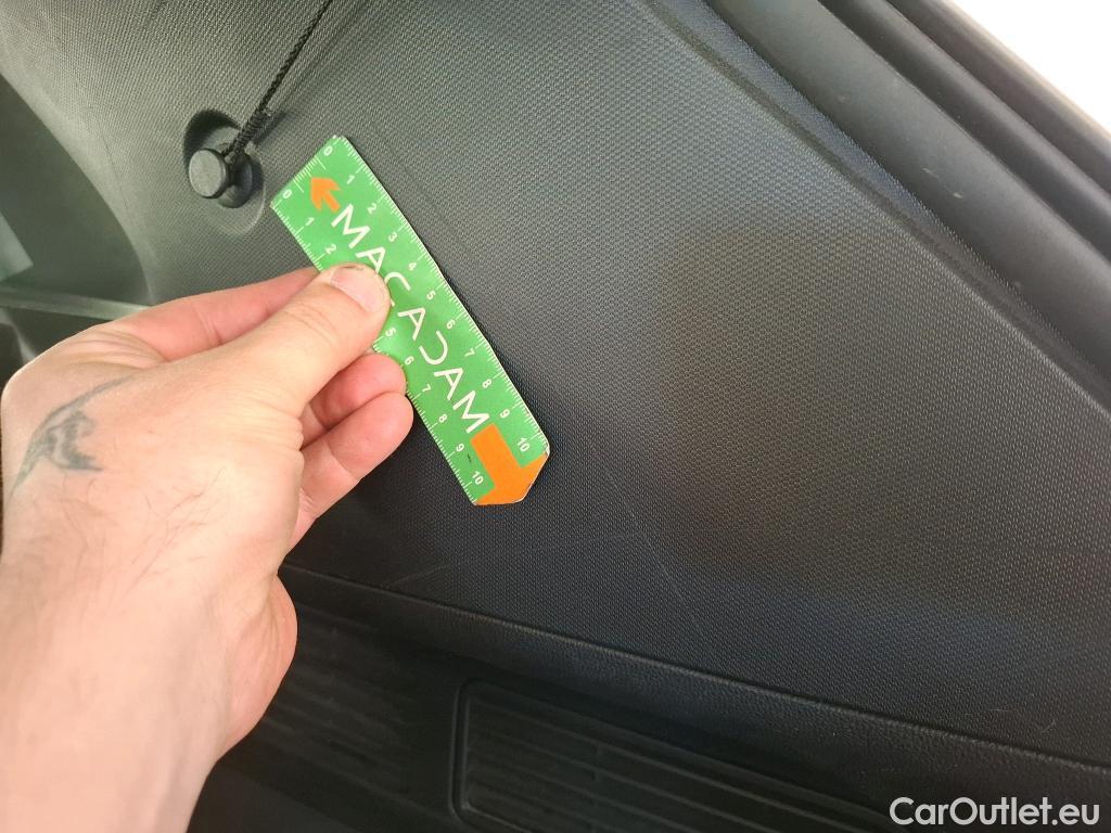  Ford  Kuga FORD  / 2019 / 5P / SUV 2.5 Dur 225 hybrid PHEV Pshift Titanium #43