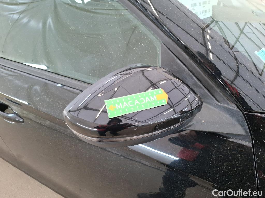  Opel  Corsa  F Elegance Business 1.2 Turbo 100CV BVA8 E6d #66