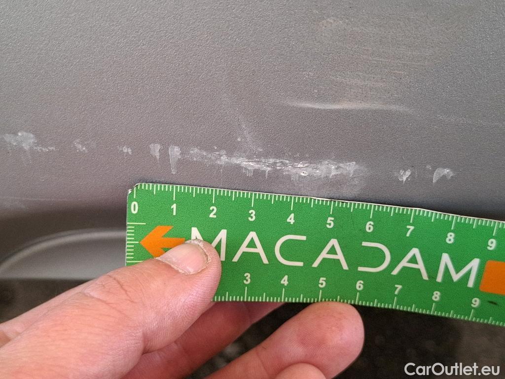  Ford  Kuga FORD  / 2019 / 5P / SUV 2.5 Dur 225 hybrid PHEV Pshift Titanium #32