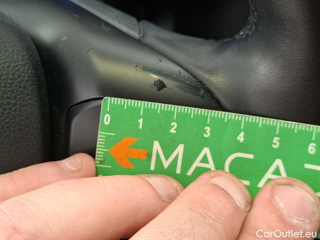  Ford  Kuga FORD  / 2019 / 5P / SUV 2.5 Dur 225 hybrid PHEV Pshift Titanium #39