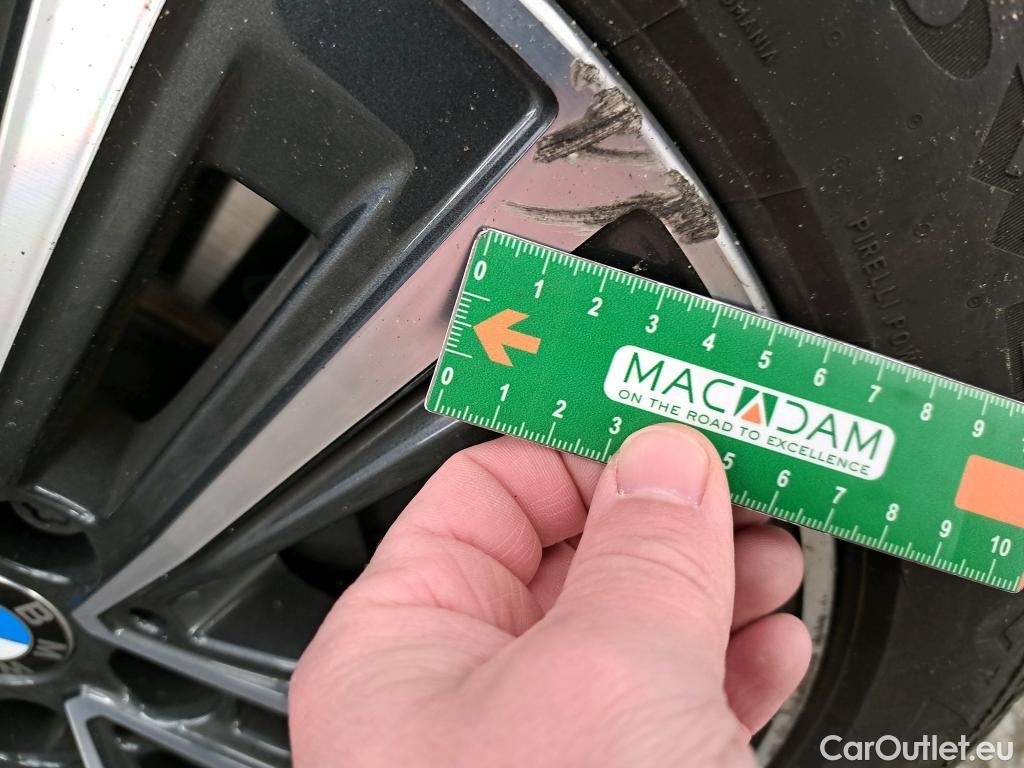  Bmw  Serie 1 BMW Série 1 / 2019 / 5P / Berline 116i DKG7 Business Design #4