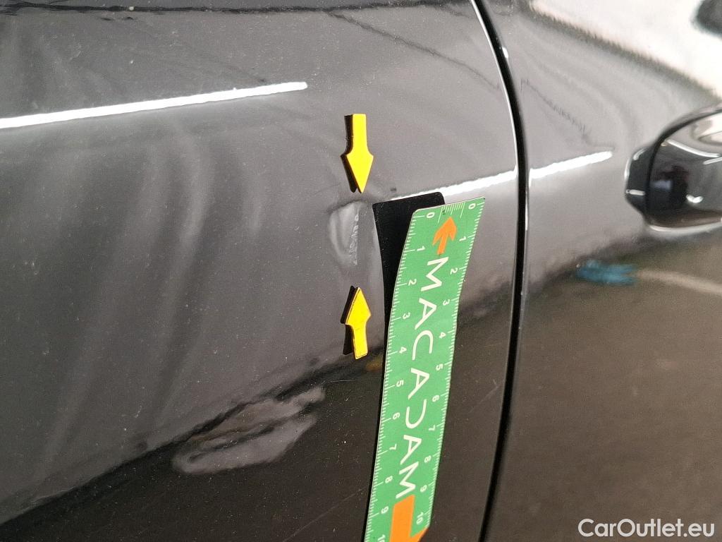  Ford  Kuga FORD  / 2019 / 5P / SUV 2.5 Dur 225 hybrid PHEV Pshift Titanium #6