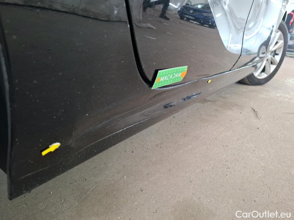  Opel  Corsa  F Elegance Business 1.2 Turbo 100CV BVA8 E6d #1