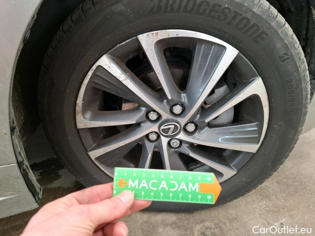  Lexus  CT LEXUS   2017  5P  Berline 200H Pack Business Auto #39