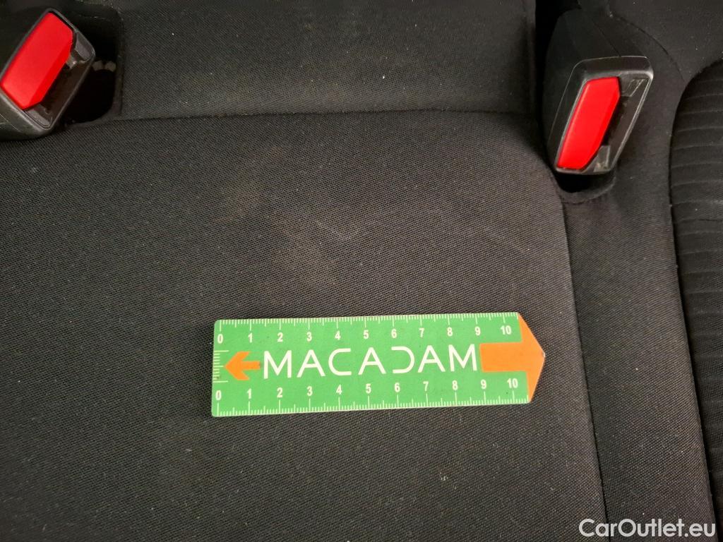  Ford  Kuga FORD  / 2019 / 5P / SUV 2.5 Dur 225 hybrid PHEV Pshift Titanium #52