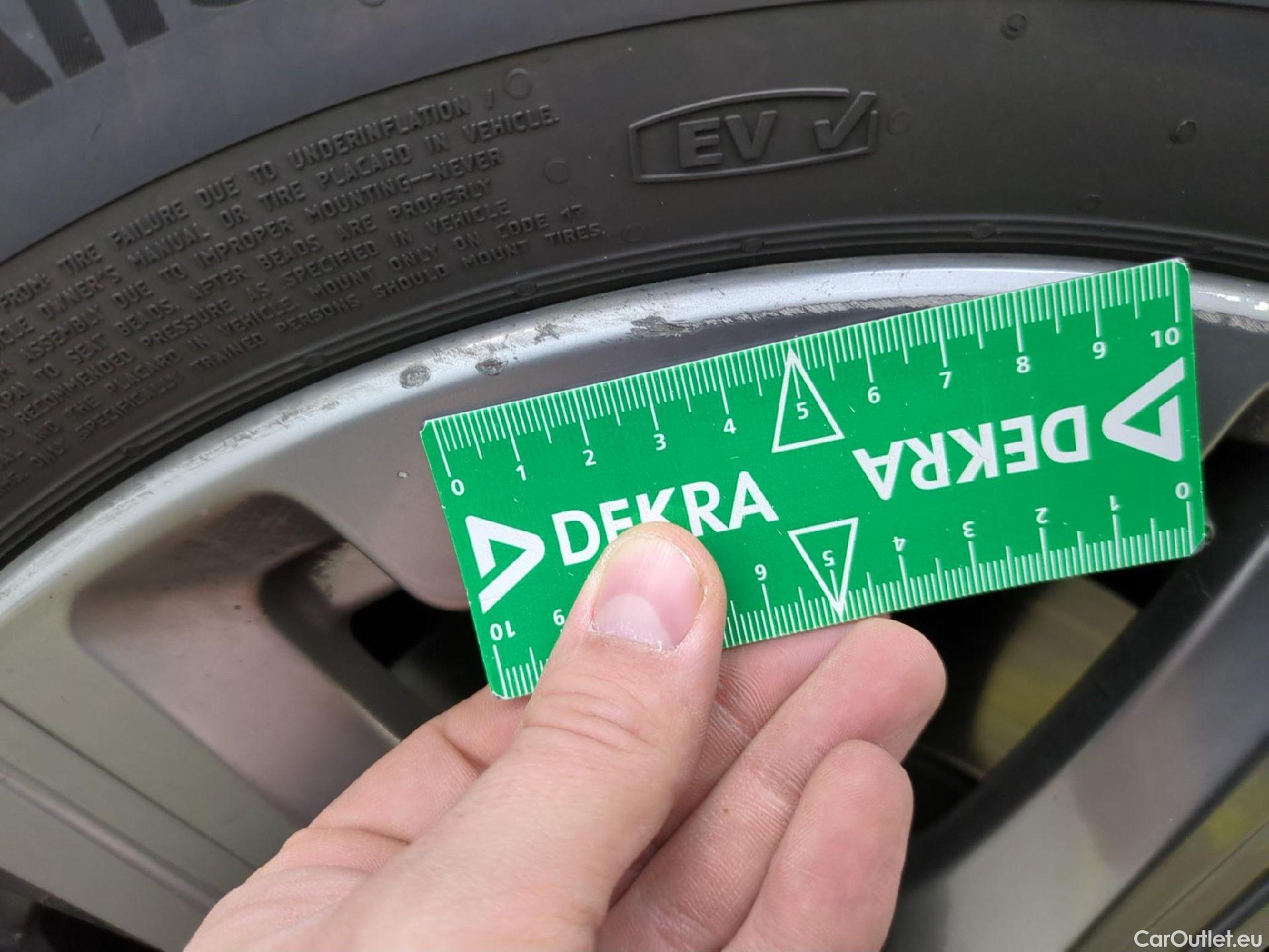  Bmw  X1 BMW  / 2022 / 5P / SUV sDrive18d DKG7 #6