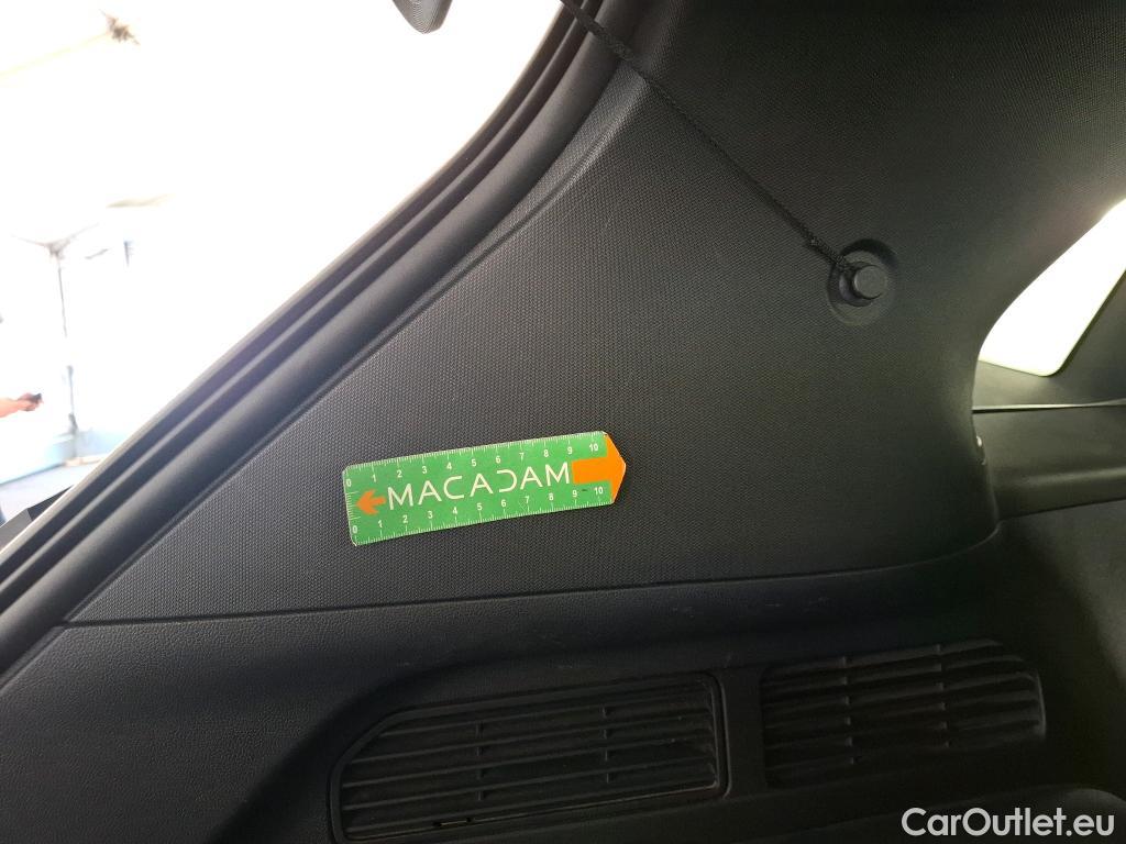  Ford  Kuga FORD  / 2019 / 5P / SUV 2.5 Dur 225 hybrid PHEV Pshift Titanium #45