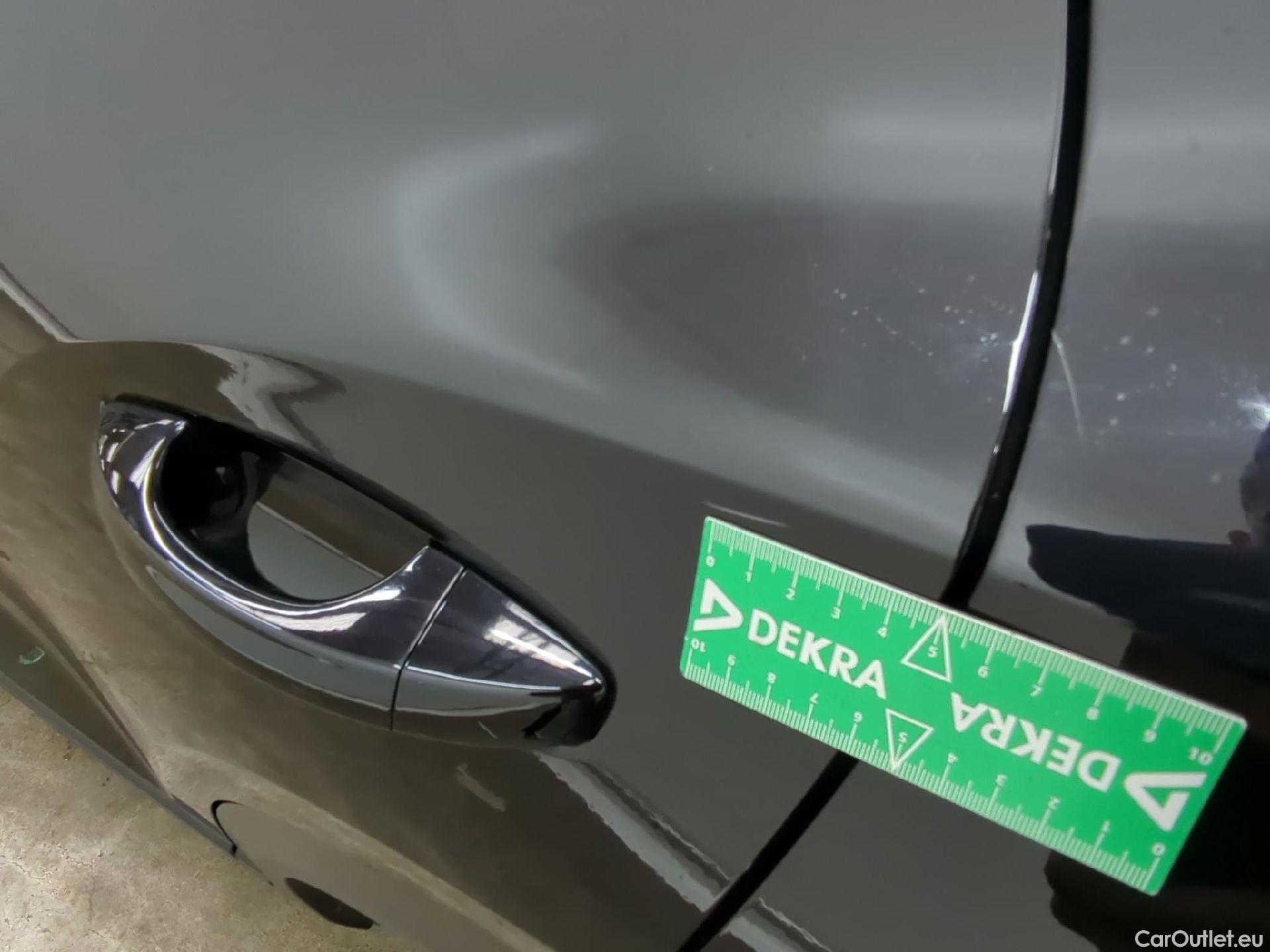  Volkswagen  T-ROC VOLKSWAGEN  / 2021 / 5P / SUV 1.5 TSI 150 EVO LIFE BUSINESS #21