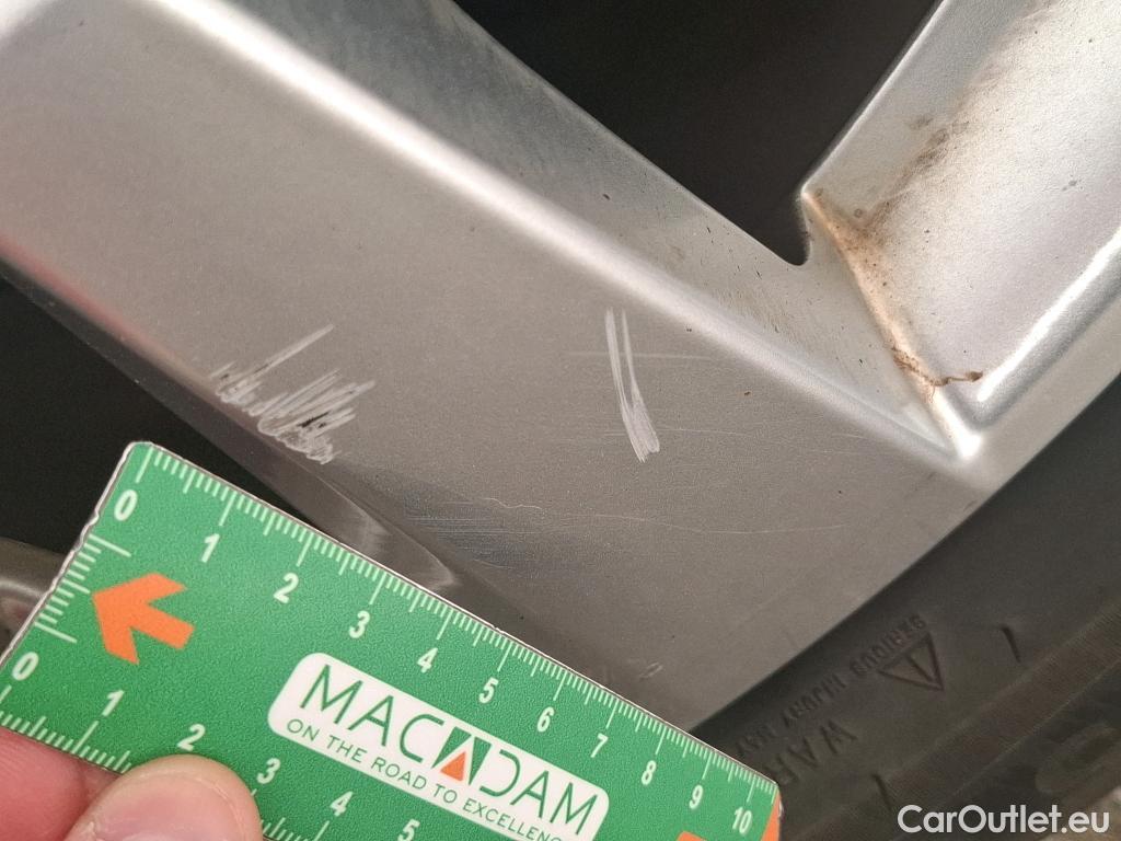  Peugeot  3008  Active Business 1.2 PureTech 130CV BVA8 E6d #6