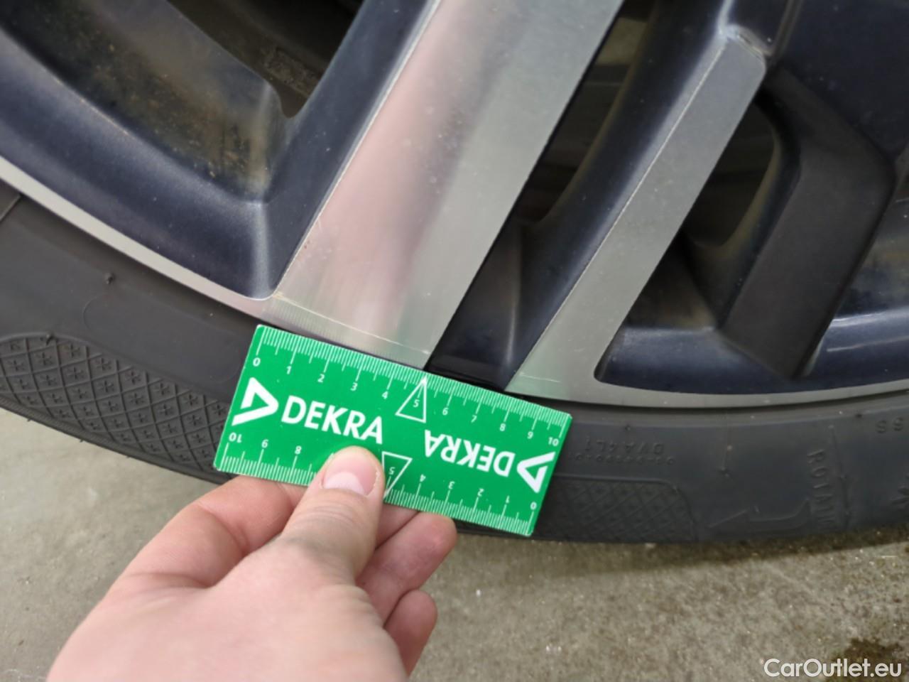  Peugeot  5008  GT Line 1.6 165CV BVA6 E6 #27