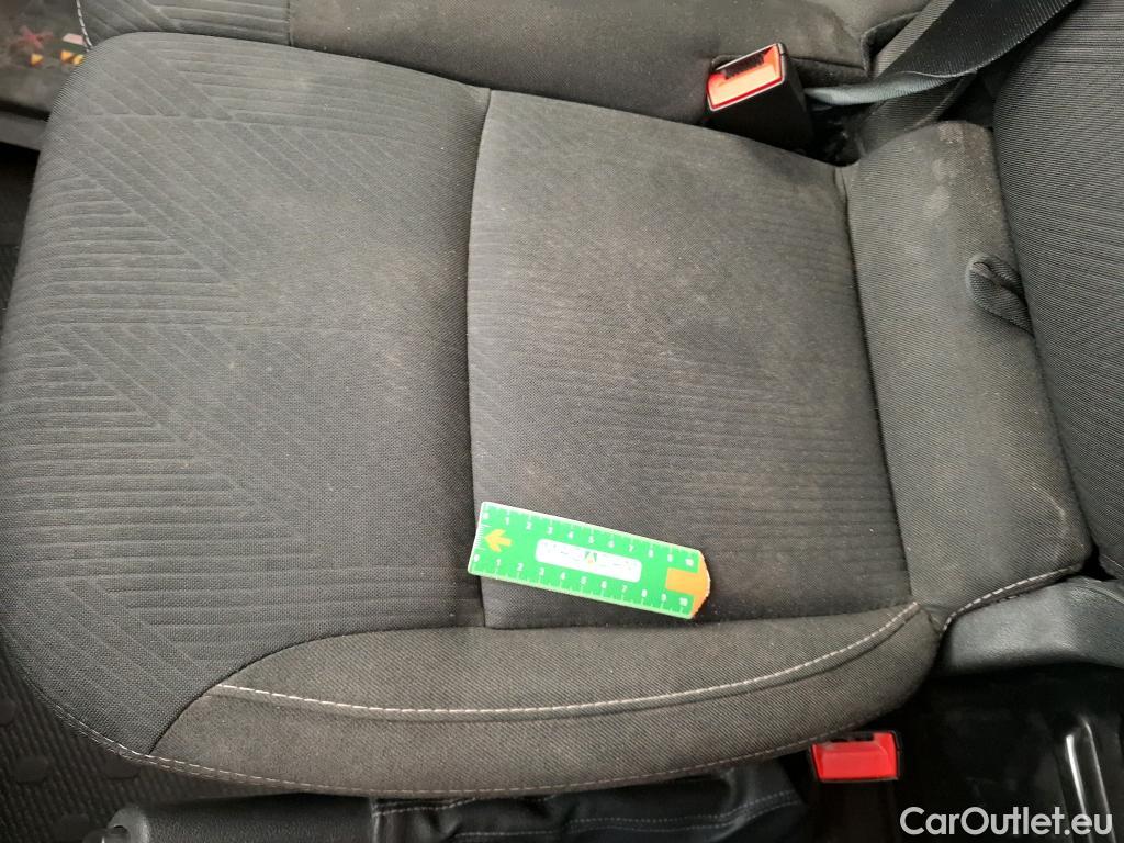  Renault  Trafic  Fourgon L1H1 1000 Confort 1.6 dCi 95CV BVM6 E6dT #36