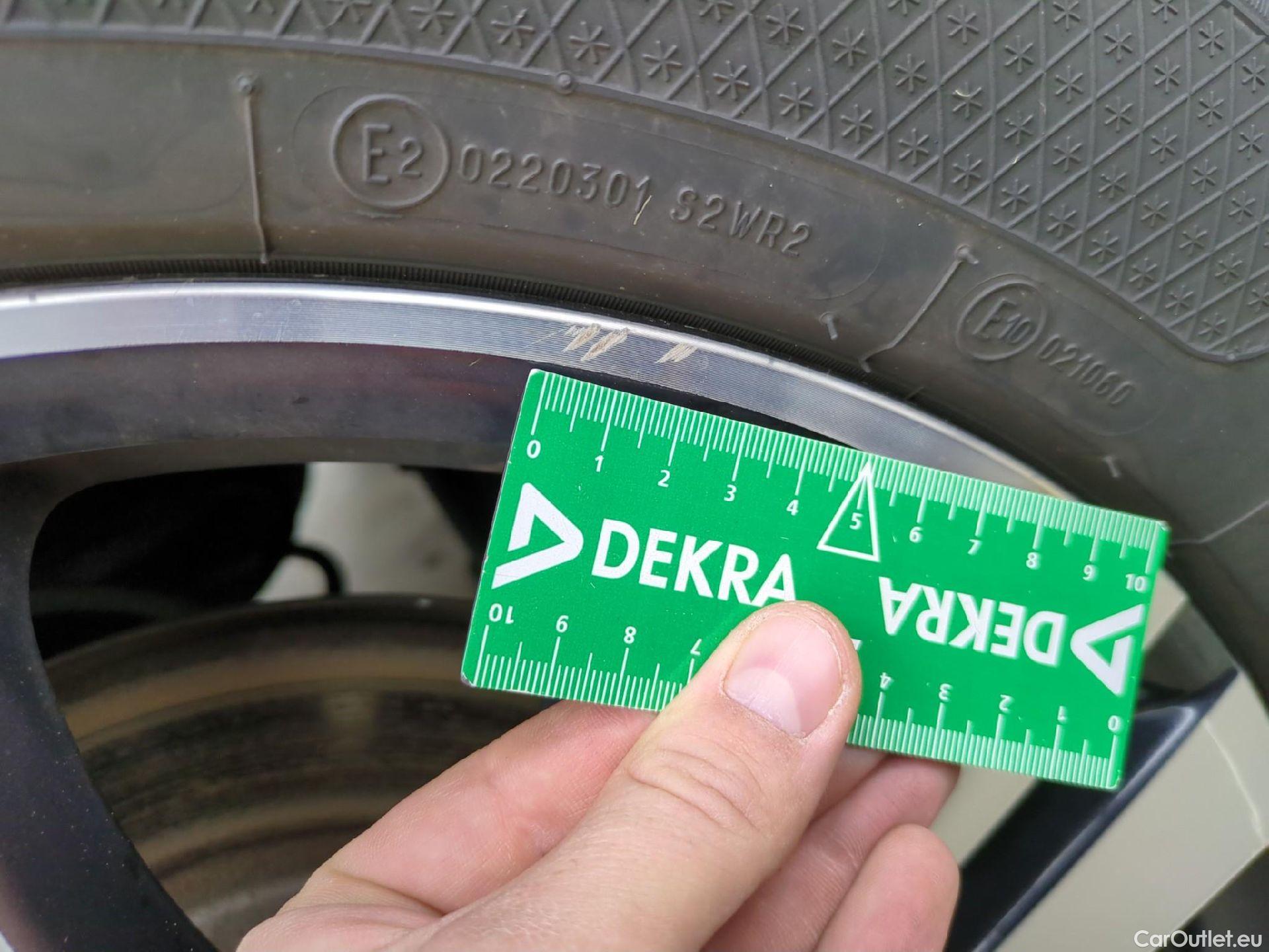  Peugeot  5008  GT Line 1.6 165CV BVA6 E6 #26