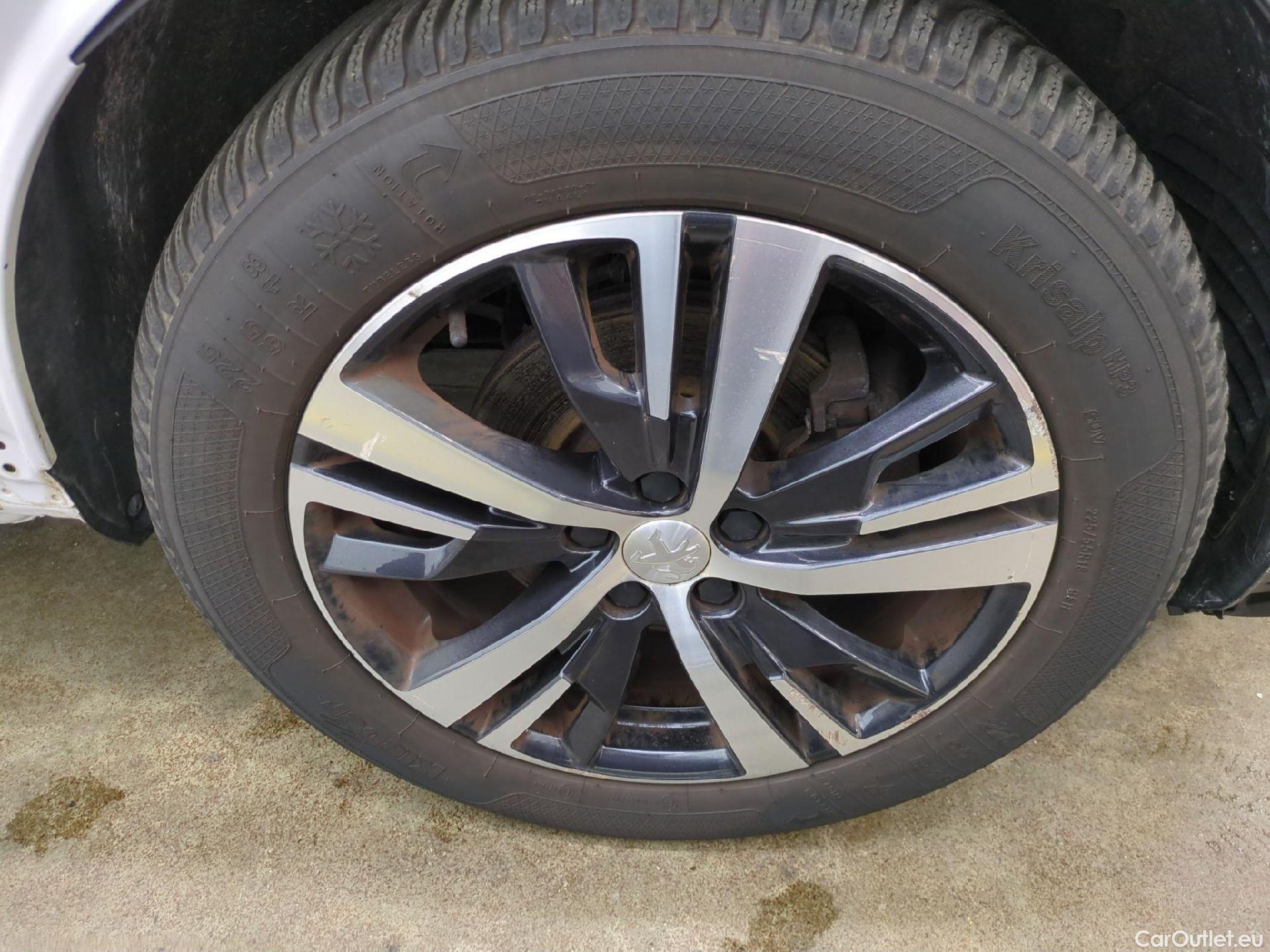  Peugeot  5008  GT Line 1.6 165CV BVA6 E6 #6