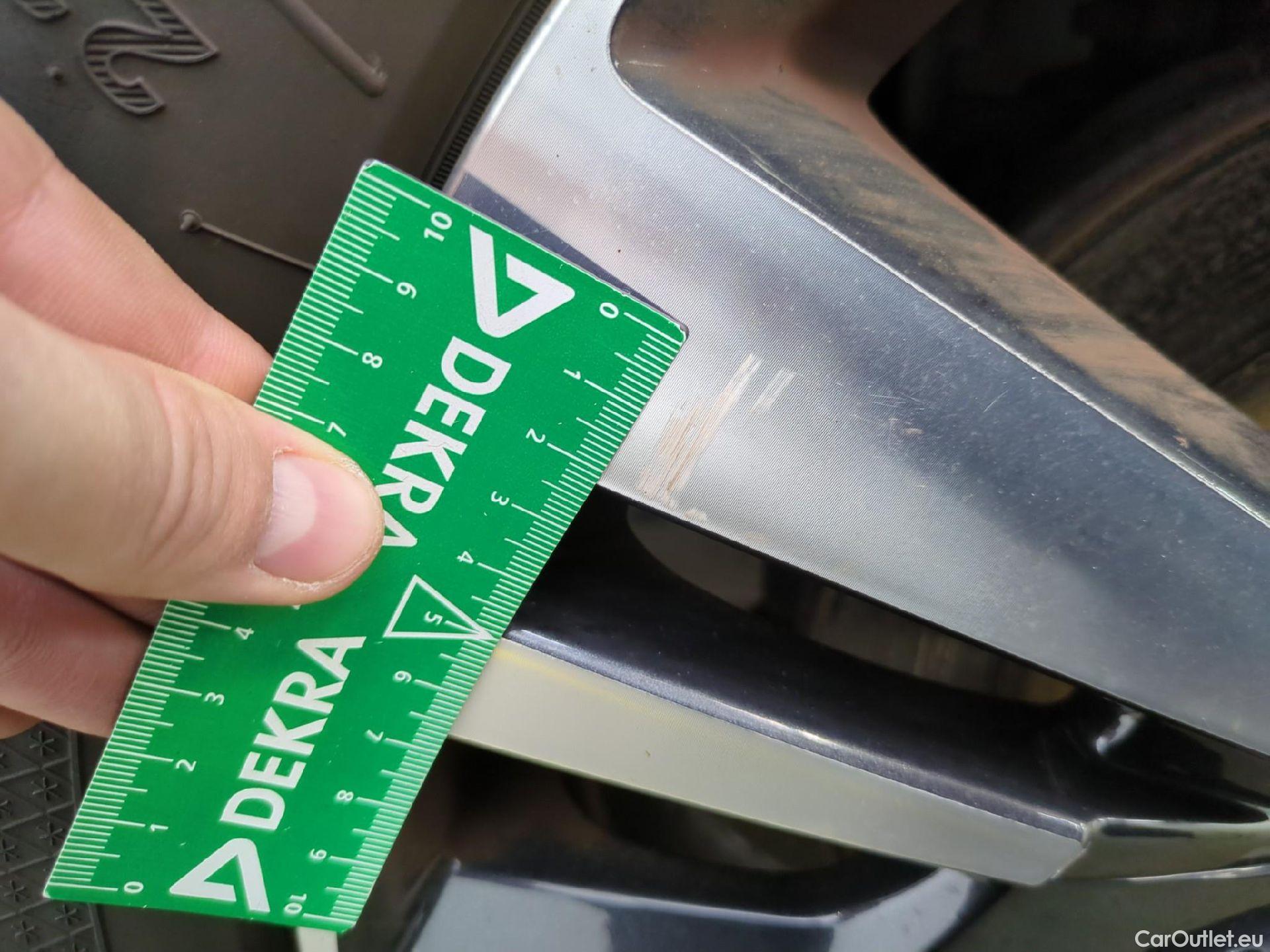  Peugeot  5008  GT Line 1.6 165CV BVA6 E6 #9