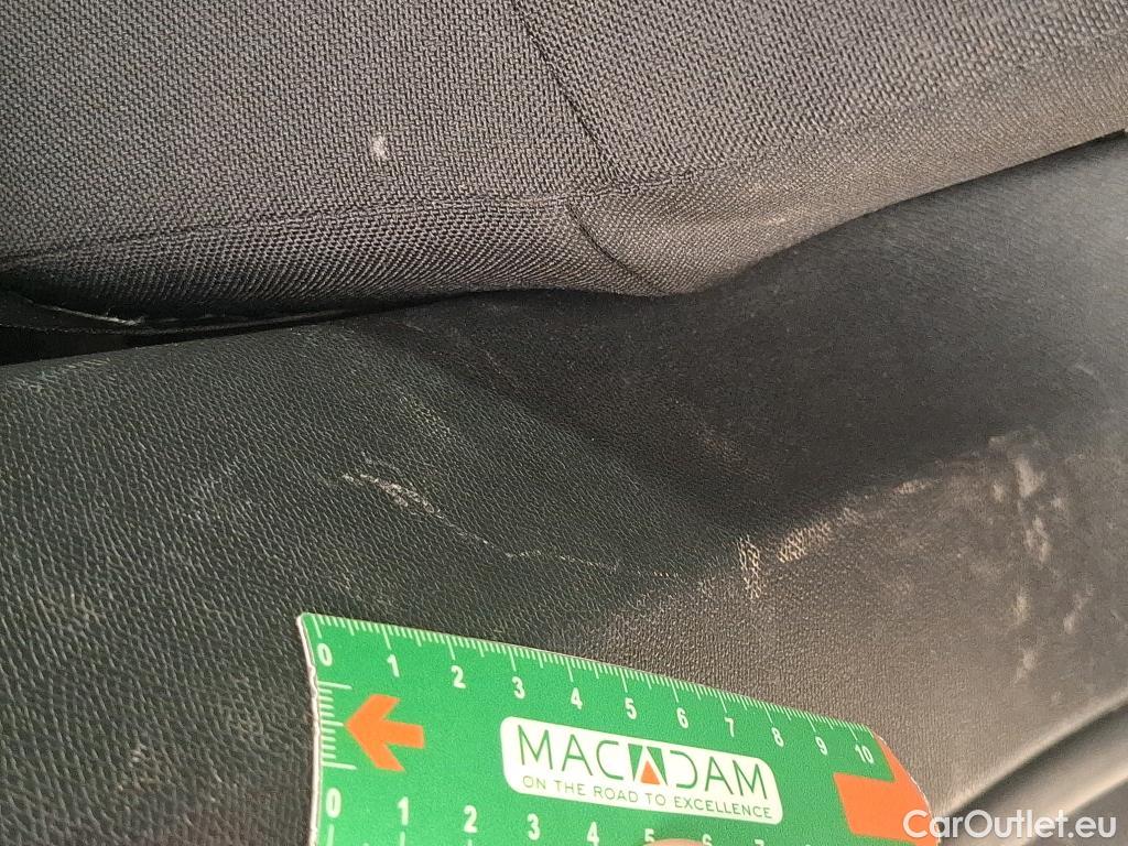  Peugeot  3008  Active Business 1.2 PureTech 130CV BVA8 E6d #12