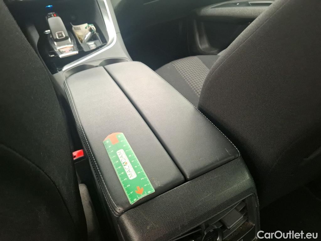  Peugeot  3008  Active Business 1.2 PureTech 130CV BVA8 E6d #9