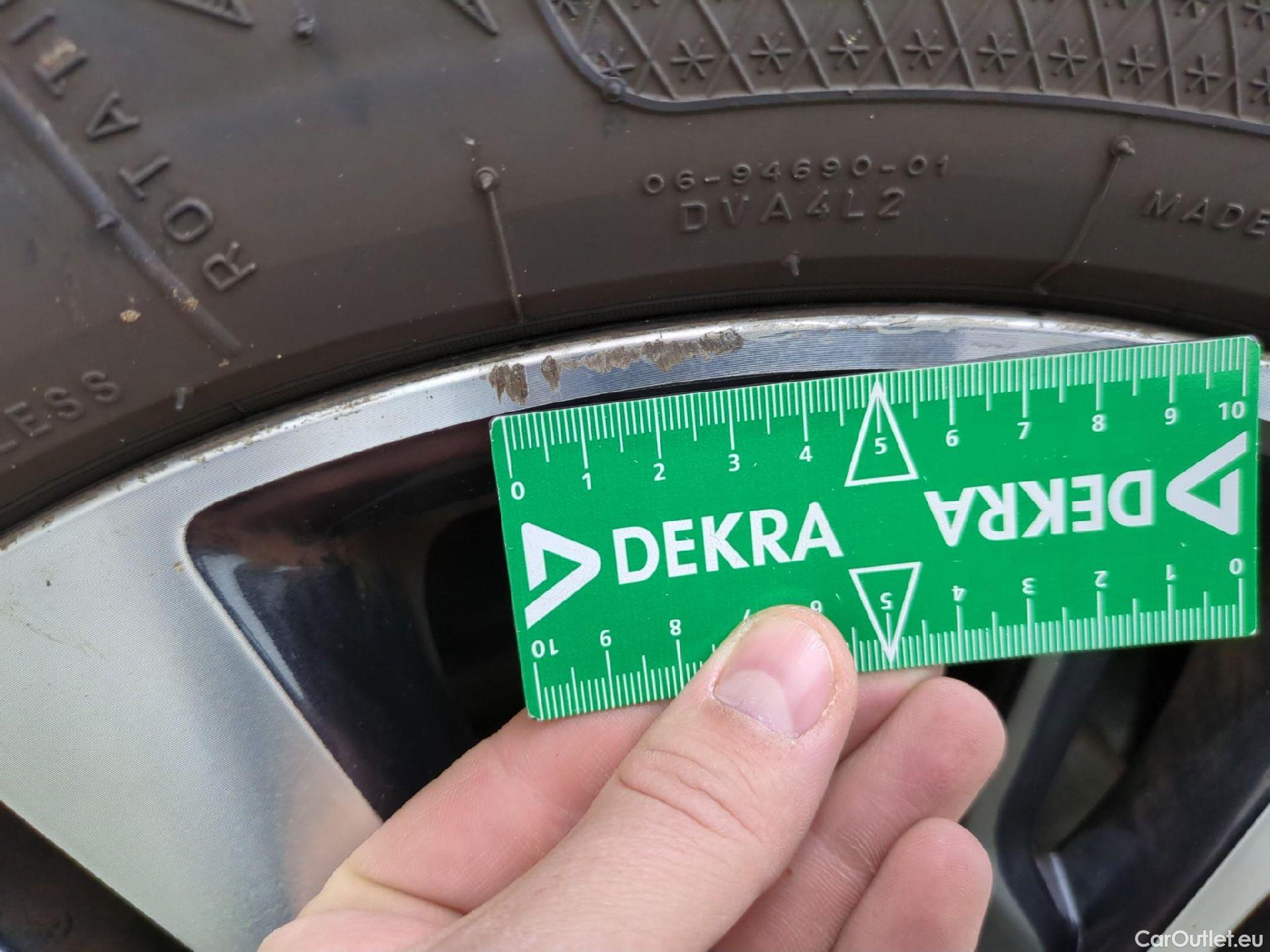  Peugeot  5008  GT Line 1.6 165CV BVA6 E6 #16