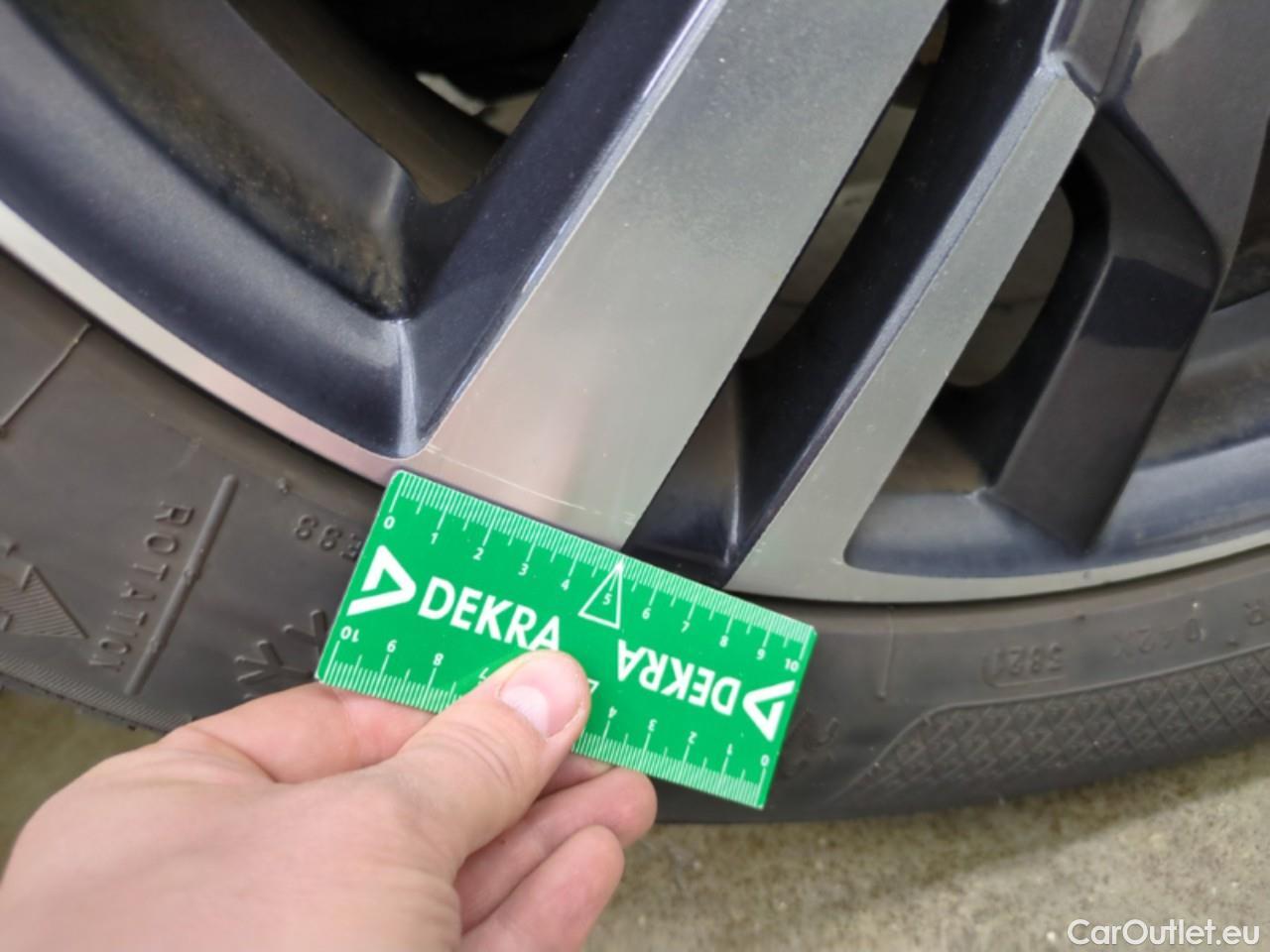  Peugeot  5008  GT Line 1.6 165CV BVA6 E6 #21