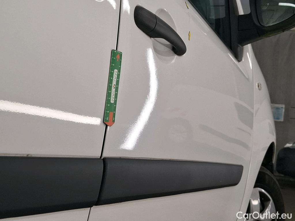  Renault  Kangoo  II Express Maxi Extra (Série Spéciale) 1.5 dCi 95CV BVM6 E6dT #17