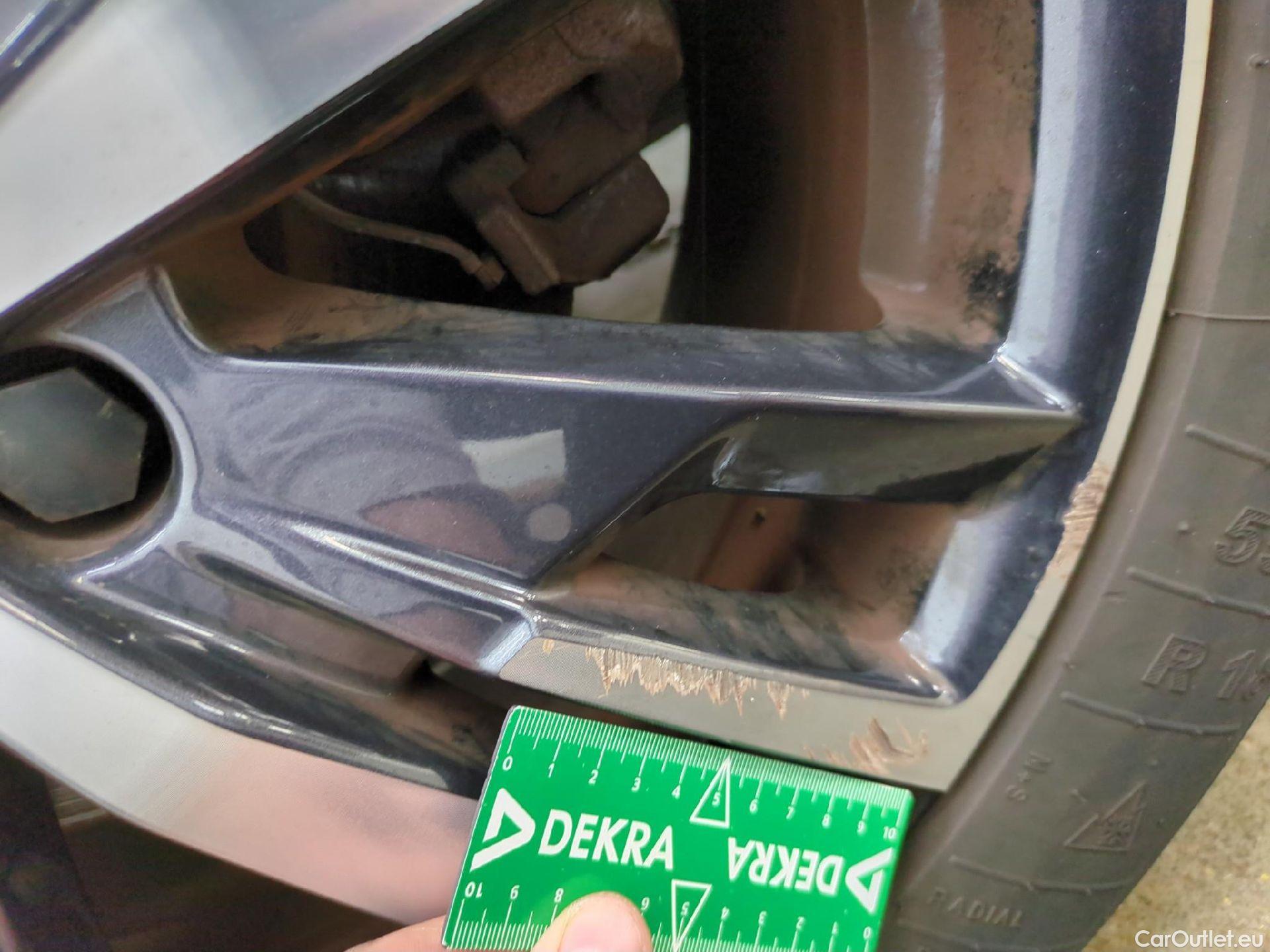  Peugeot  5008  GT Line 1.6 165CV BVA6 E6 #8