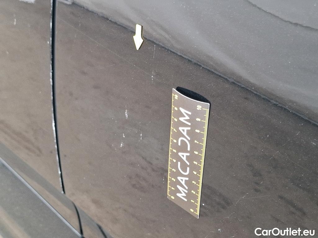  Opel   Grandland X Grandland X Elegance Business 1.5 130CV BVA8 E6d #19