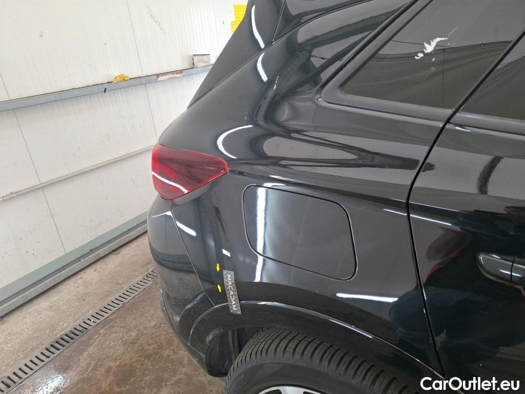  Opel   Grandland X Grandland X Elegance Business 1.5 130CV BVA8 E6d #38