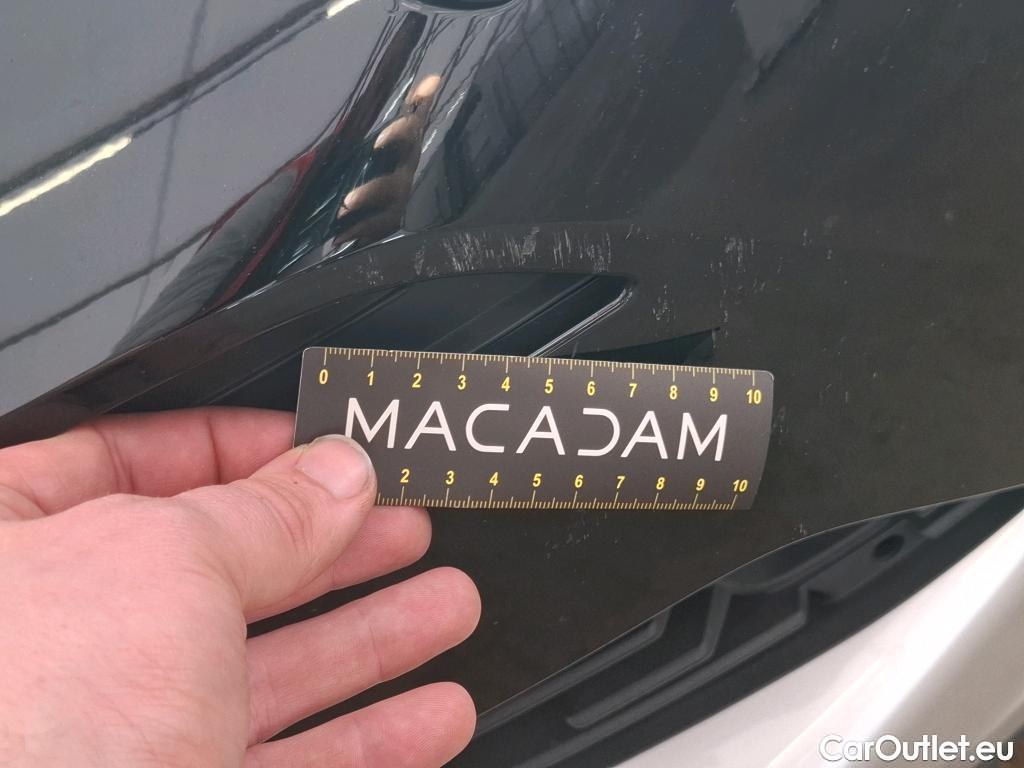  Opel   Grandland X Grandland X Elegance Business 1.5 130CV BVA8 E6d #26