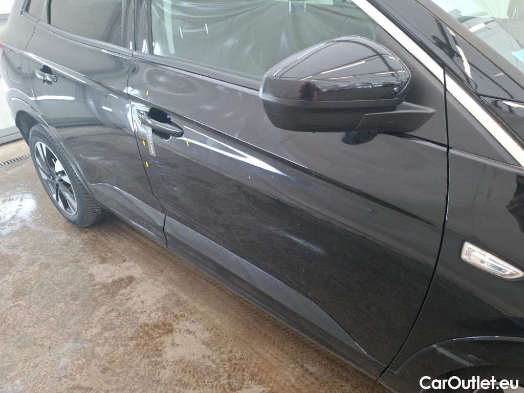  Opel   Grandland X Grandland X Elegance Business 1.5 130CV BVA8 E6d #1