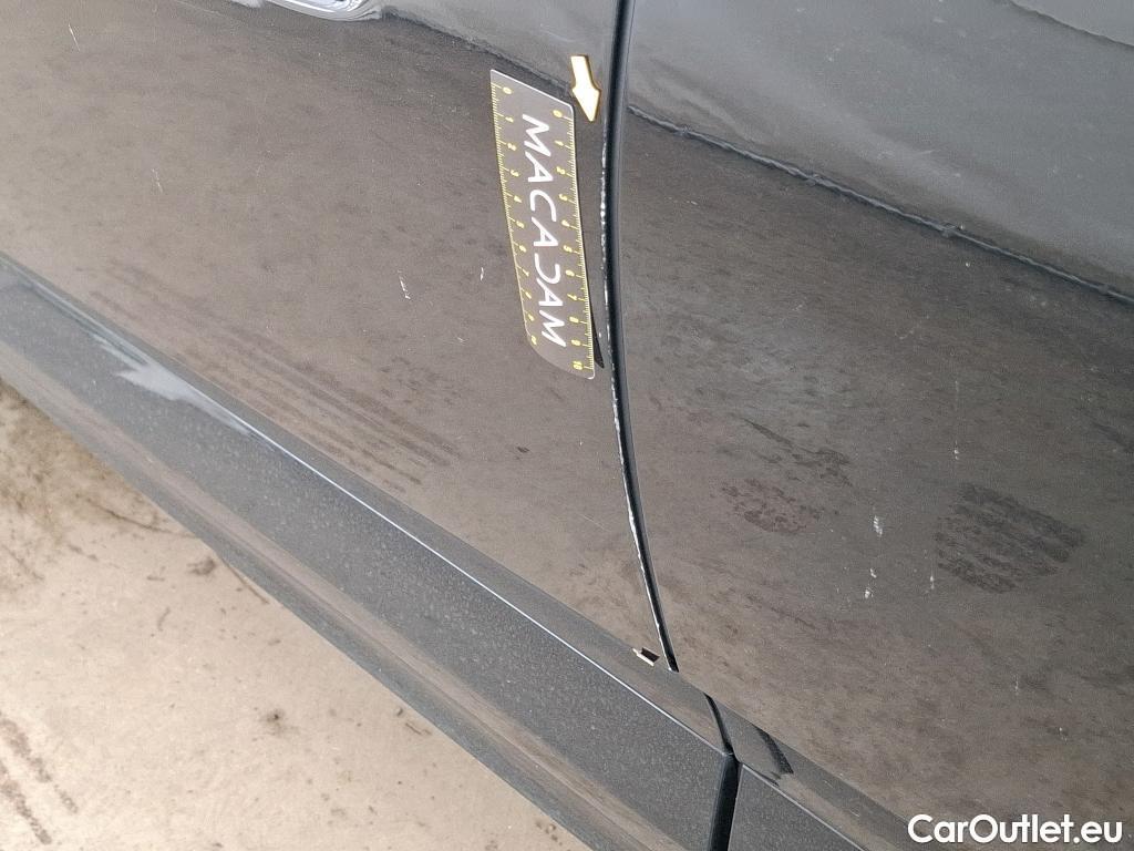  Opel   Grandland X Grandland X Elegance Business 1.5 130CV BVA8 E6d #15