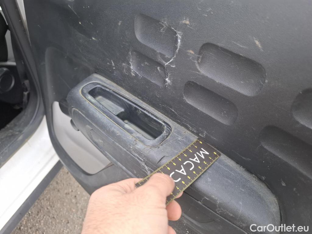  Citroen  C3  Société Feel 1.2 PureTech 80CV BVM5 E6d #20