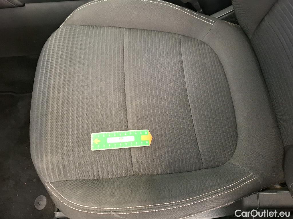  Ford  Kuga  Plug-In Hybrid Titanium 2.5 240CV BVA6 E6d #43