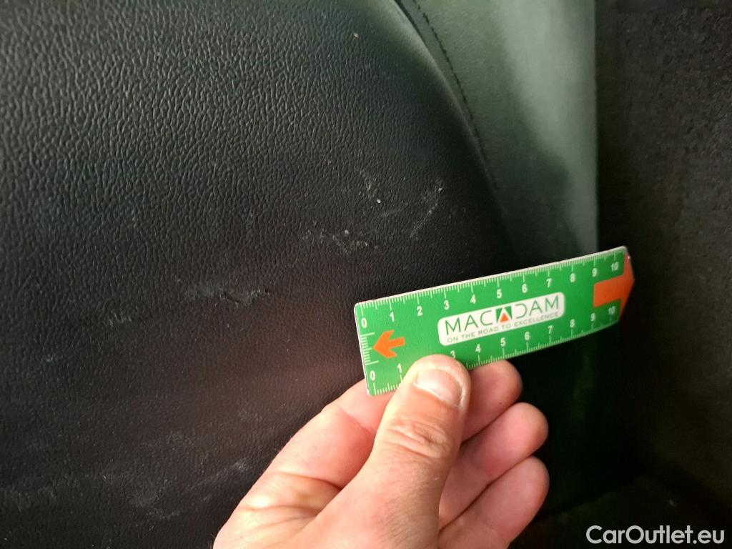  Ford  Kuga  Plug-In Hybrid Titanium 2.5 240CV BVA6 E6d #38