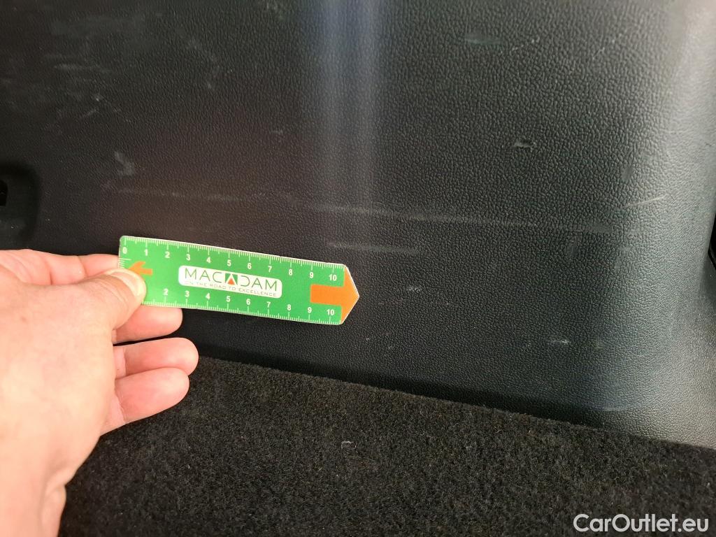  Ford  Kuga  Plug-In Hybrid Titanium 2.5 240CV BVA6 E6d #29