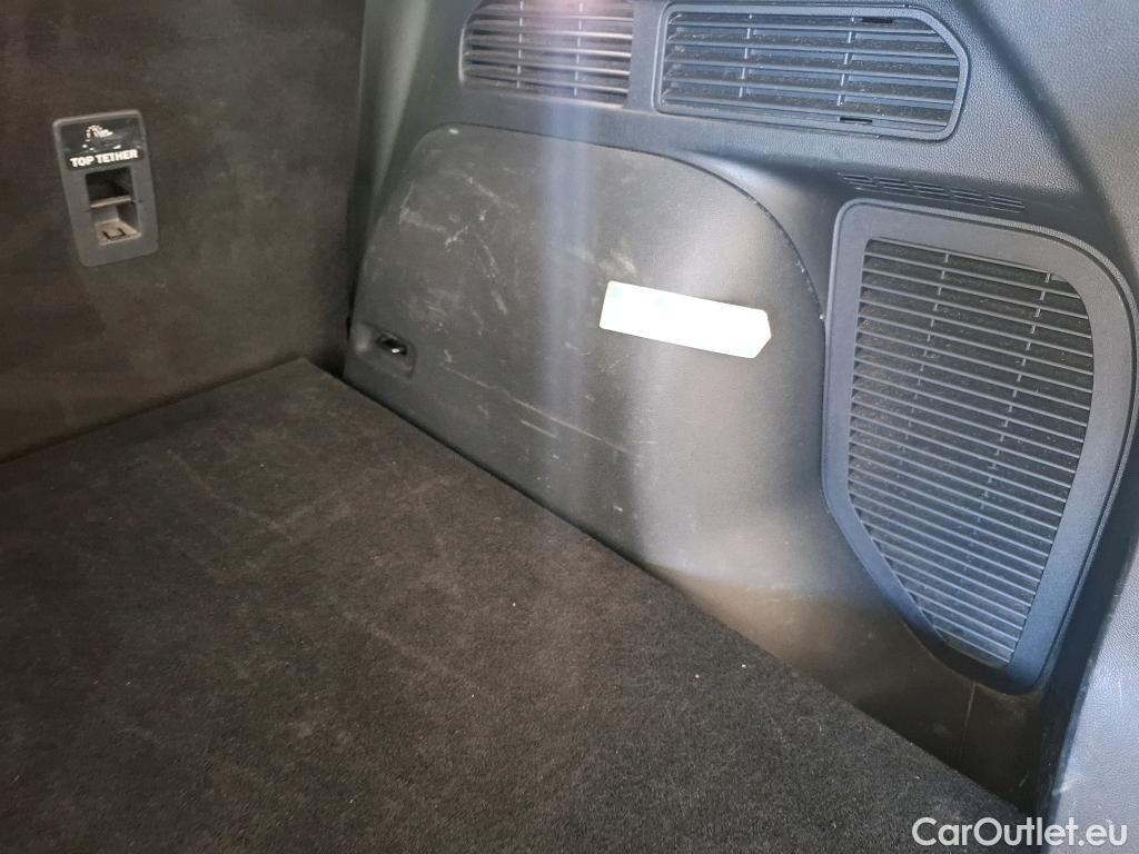  Ford  Kuga  Plug-In Hybrid Titanium 2.5 240CV BVA6 E6d #27