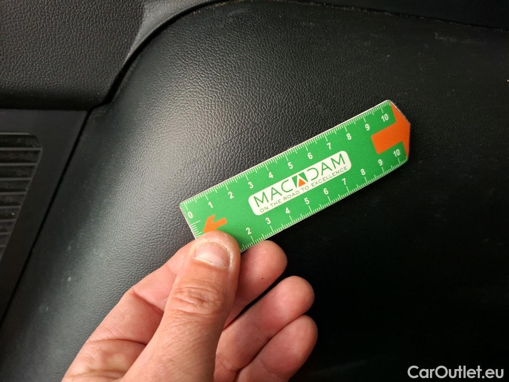  Ford  Kuga  Plug-In Hybrid Titanium 2.5 240CV BVA6 E6d #36