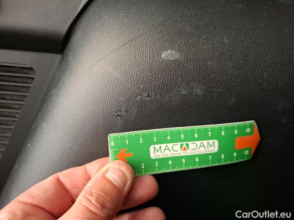  Ford  Kuga  Plug-In Hybrid Titanium 2.5 240CV BVA6 E6d #35