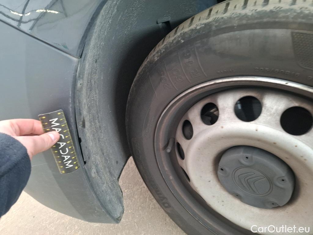  Citroen  Berlingo  Fourgon Club M 1000 1.5 BlueHDi 130CV BVA8 E6dT #26