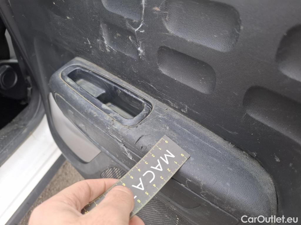  Citroen  C3  Société Feel 1.2 PureTech 80CV BVM5 E6d #22