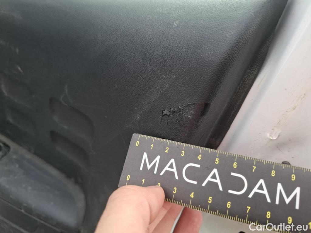  Citroen  C3  Société Feel 1.2 PureTech 80CV BVM5 E6d #21