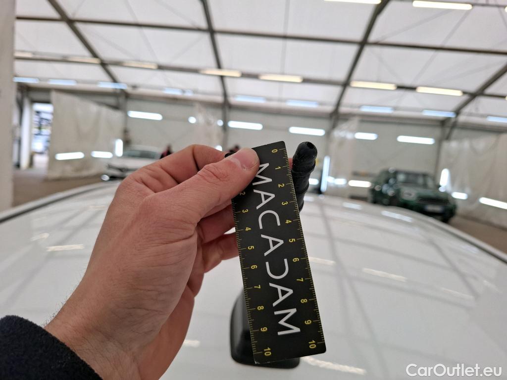  Hyundai  i20  Initia 1.2 85CV BVM5 E6d #33