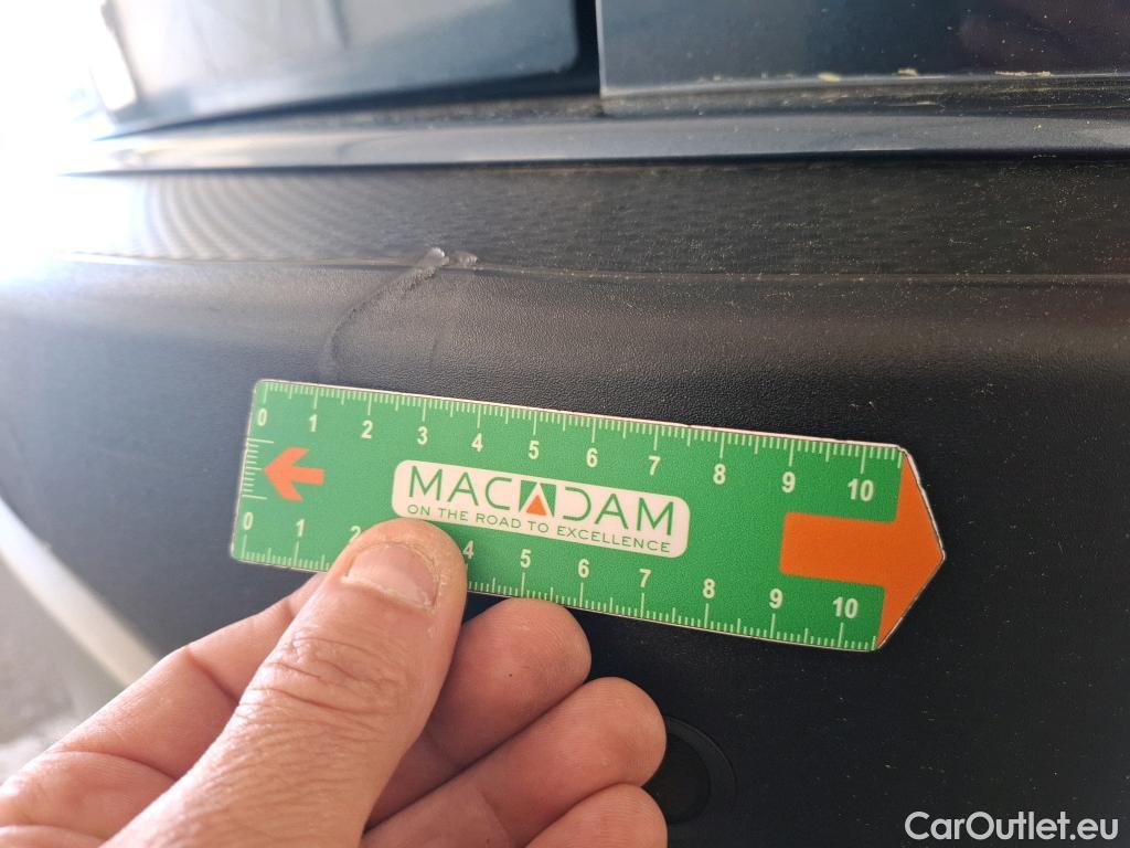  Ford  Kuga  Plug-In Hybrid Titanium 2.5 240CV BVA6 E6d #10