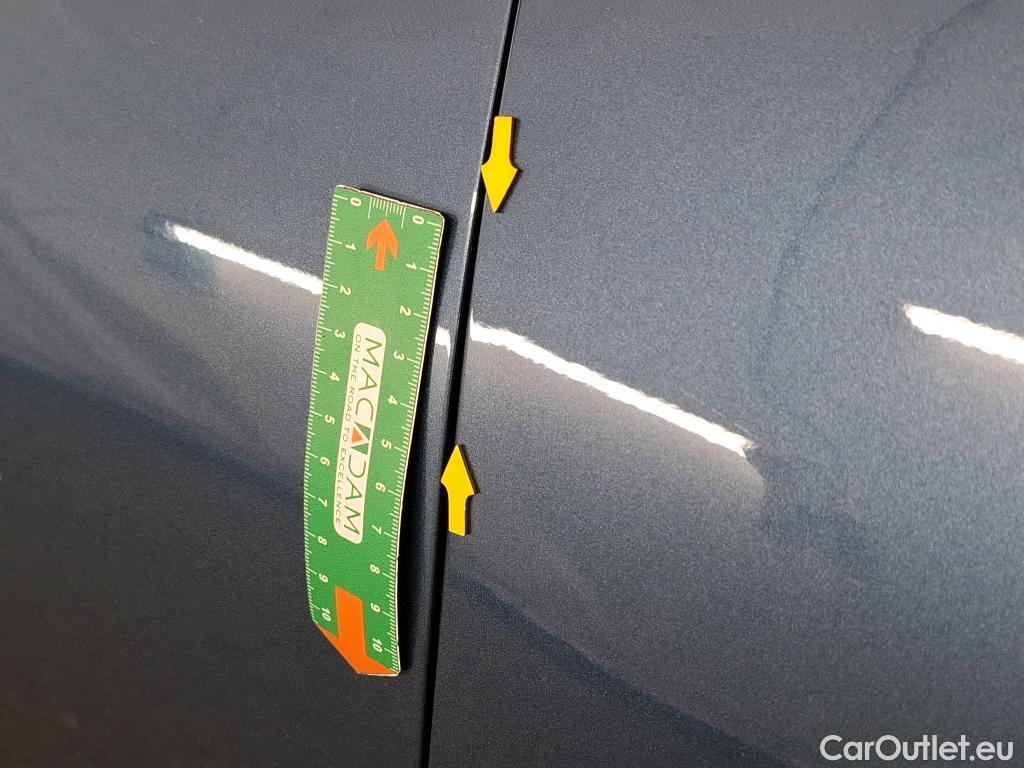  Ford  Kuga  Plug-In Hybrid Titanium 2.5 240CV BVA6 E6d #6