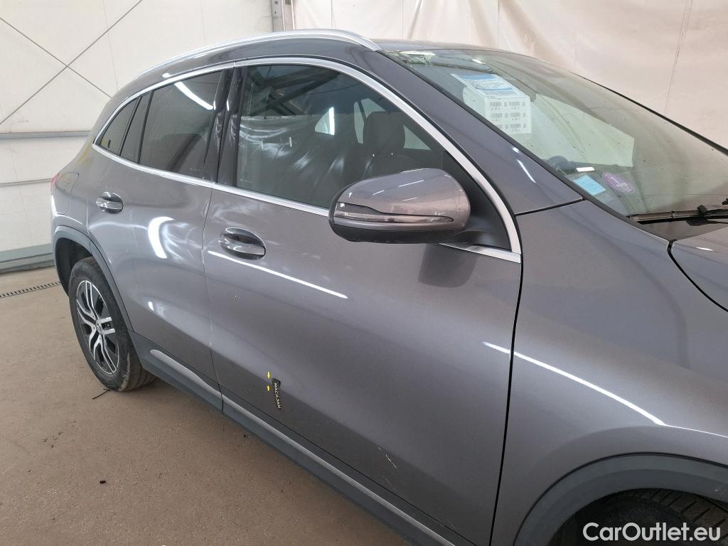  Mercedes  GLA MERCEDES-BENZ  / 2020 / 5P / SUV 1.3  250 e BUSINESS LINE DCT #15