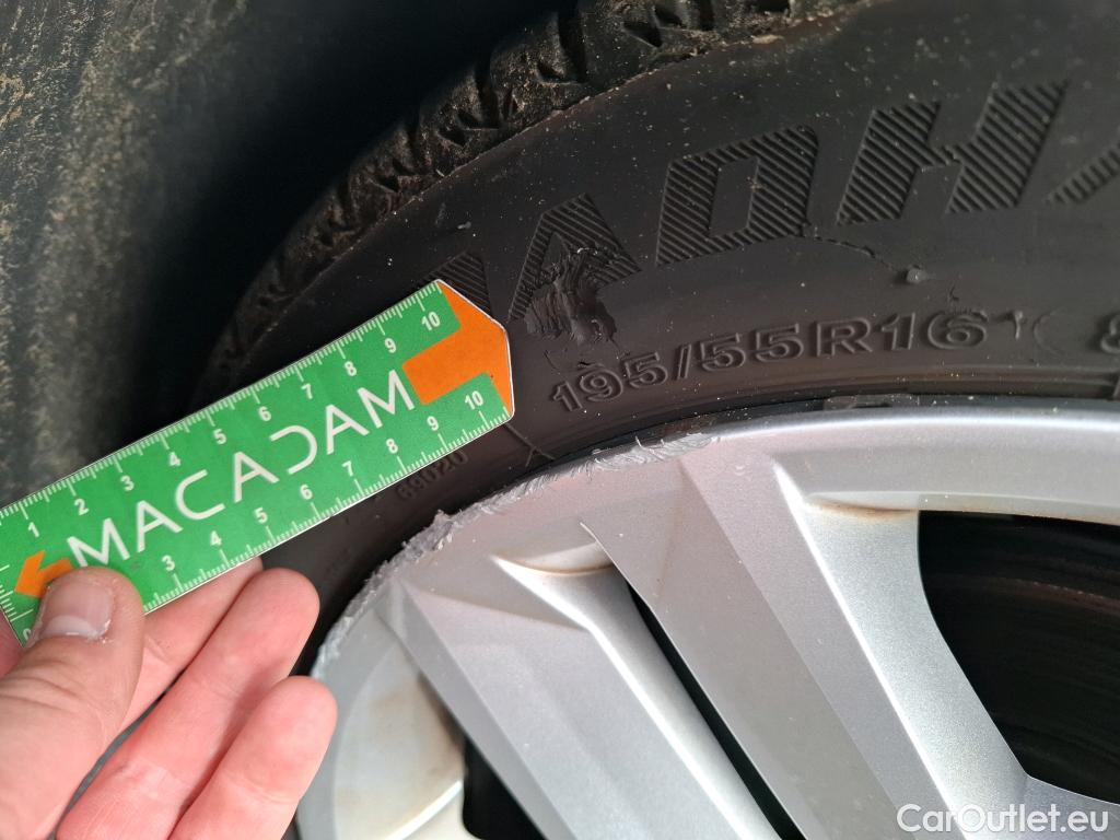  Renault  Clio  V Zen 1.0 SCe 70CV BVM5 E6dT #2