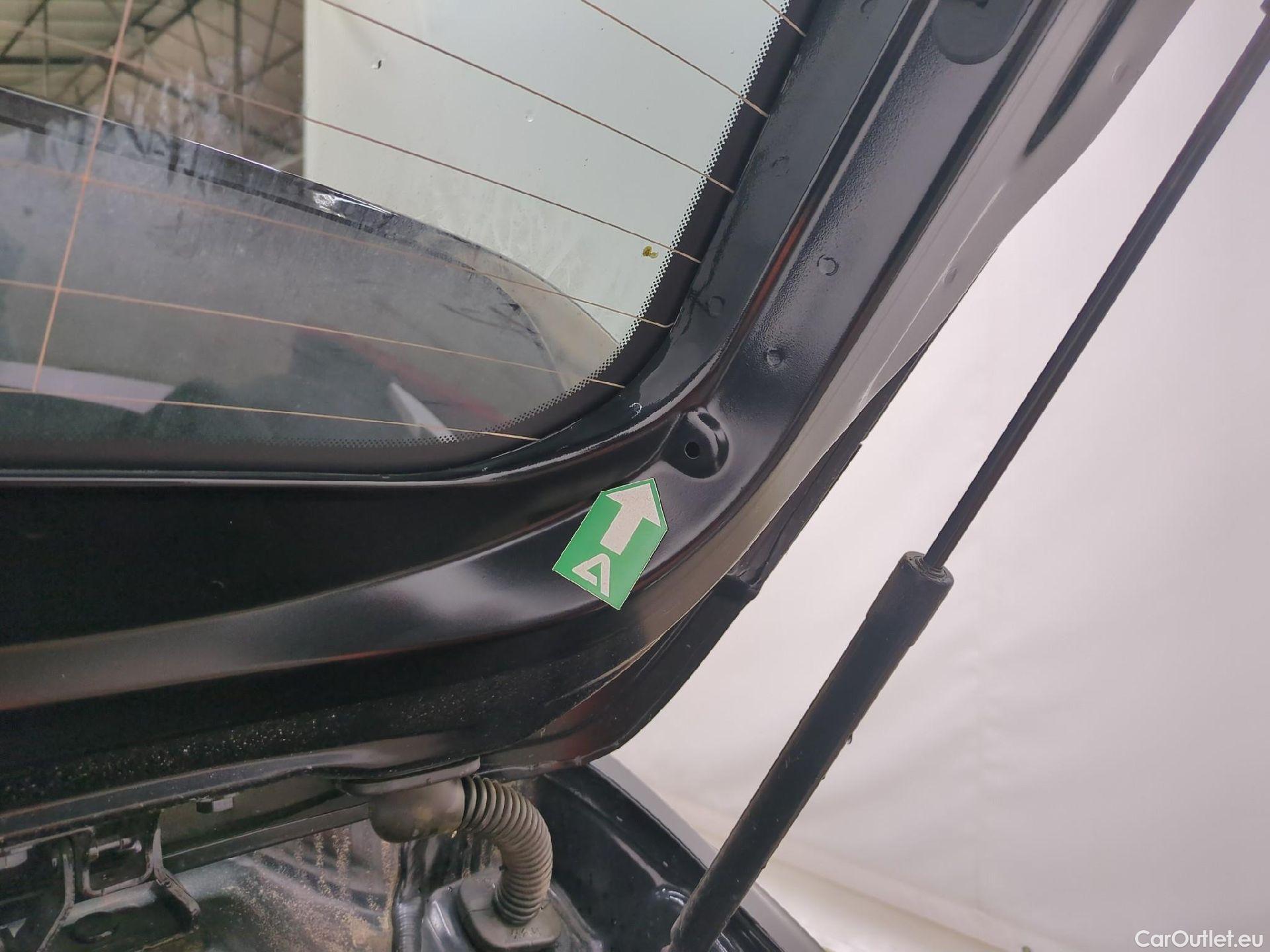  Opel  Corsa  F GS 1.2 Turbo 100CV BVM6 E6d #1